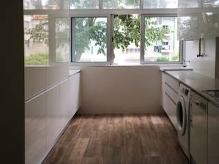 Remodelação Apartamento - Aveiro, GAAPE - ARQUITECTURA, PLANEAMENTO E ENGENHARIA, LDA GAAPE - ARQUITECTURA, PLANEAMENTO E ENGENHARIA, LDA Modern Kitchen