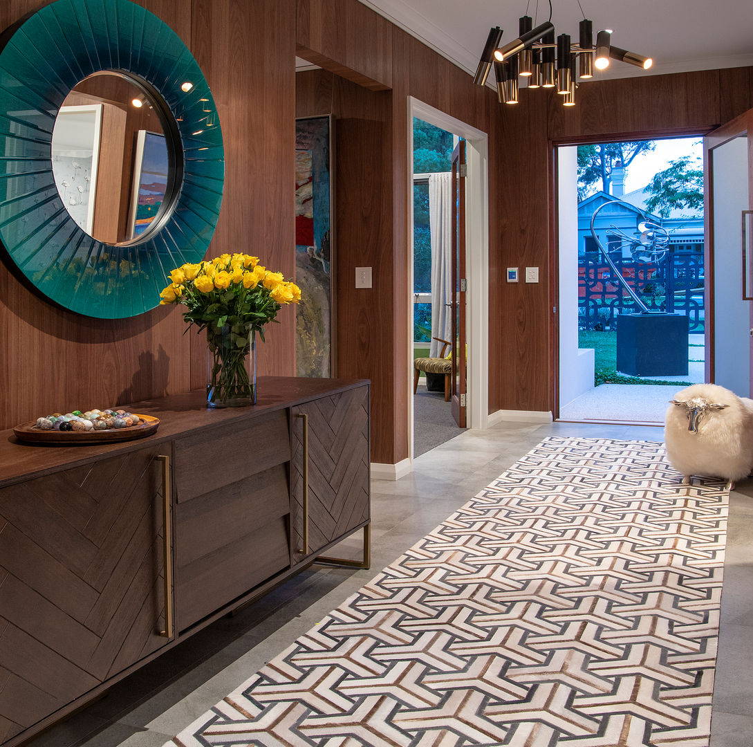 Mid-century Revival Home, Design Intervention Design Intervention Modern Corridor, Hallway and Staircase