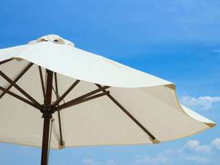 EA20250508-23715 Press profile homify Garden Shed Umbrella, Outdoor furniture, Furniture, Outdoor Table, Shade, Chair, Natural material, Design