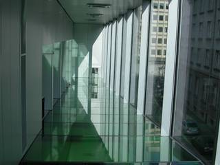 Rem Koolhaas Birthday, Press profile homify Press profile homify Eclectic style corridor, hallway & stairs