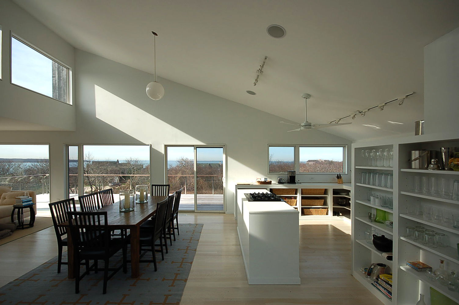 Montauk House, SA-DA Architecture SA-DA Architecture Modern Dining Room
