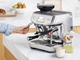 EA20250821-23940 Press profile homify Kitchen units Serveware, Dishware, Kitchen utensil, Food, Coffee, Cup, Kitchen Appliance, Teacup, Small appliance, Saucer