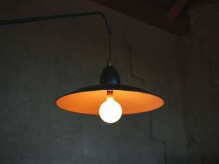 EA20250807-23918 Press profile homify Asian style dressing room Light fixture, Lighting, Lampshade, Orange, Light Bulb, Lamp, Incandescent light bulb, Design, Still life photography