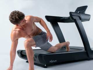 EA20250813-23928 Press profile homify Storage room Exercise machine, Exercise equipment, Electronic device, Treadmill, Exercise, Gym