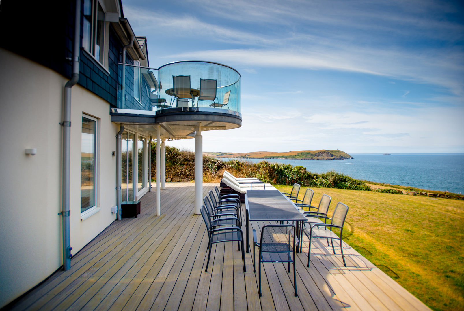 Seagrass, Polzeath, Cornwall homify Modern Terrace