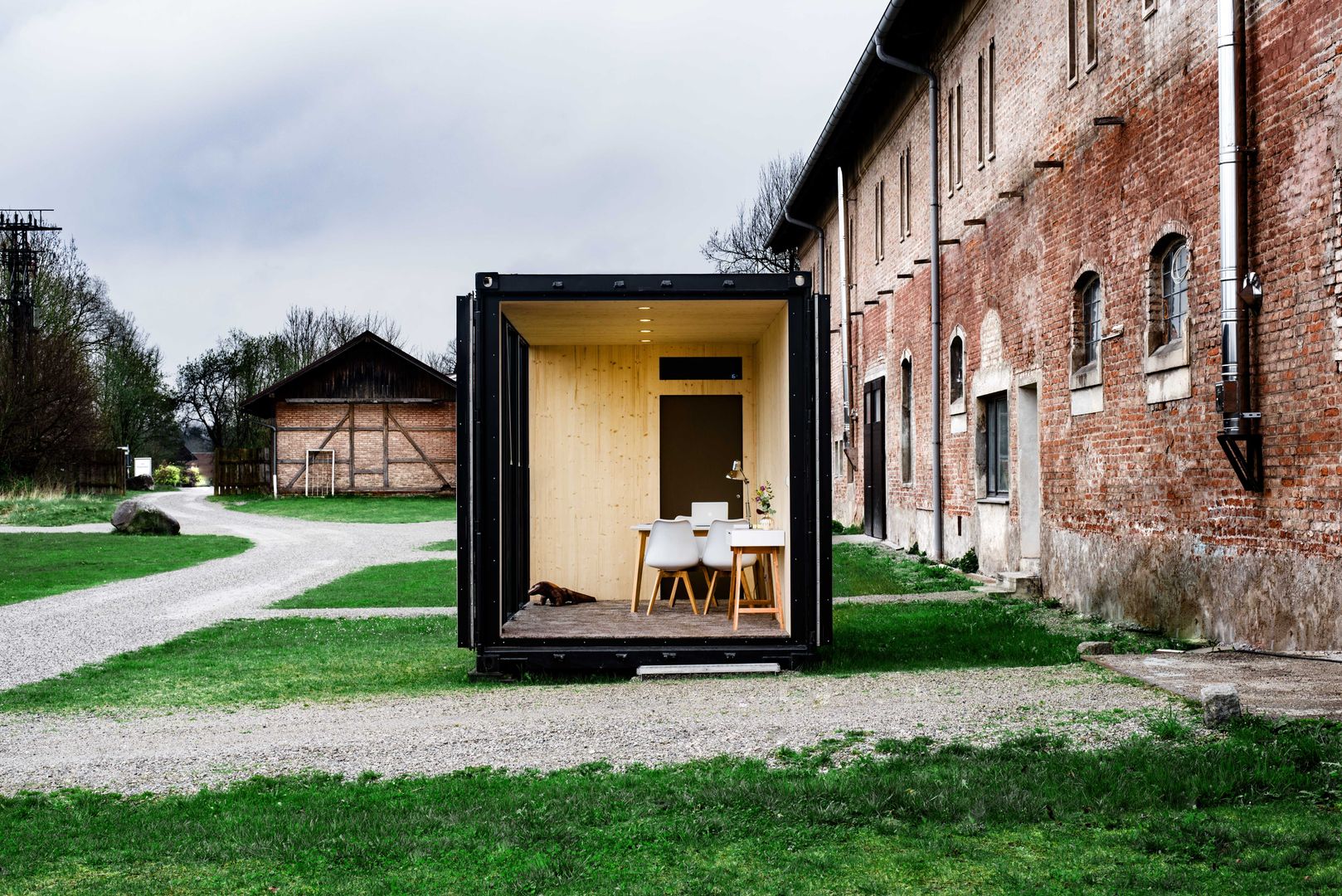 Hiloft - mobiler Wohnraum Hiloft Modern Houses Iron/Steel design container,seecontainer,loft container,wohncontainer,luxus container,tiny house,container büro,shipping container,loft,lounge