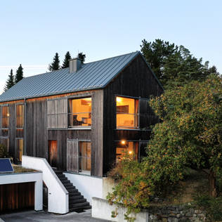 7 Ingenious Wooden Houses – Which Design Suits You?