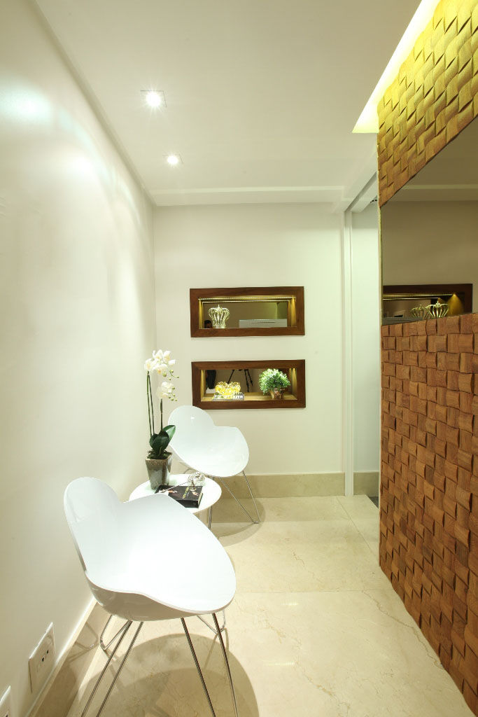 FAZENDA ITÁLIA- OFFICE TOLENTINO ARQUITETURA E INTERIORES Study/office Construção,Iluminação,Design de interiores,Madeira,Arquitetura,Pisos,Piso,muro,casa,Imobiliária