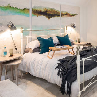 Up your weekend laziness with bedrooms like these