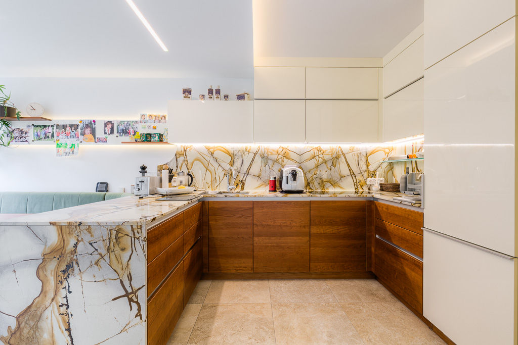 homify Modern Kitchen Küche,Küchenplatte,natürliche,Materialien,Naturstein,Natursteinplatte,Innenarchitektur,Innenarchitekt