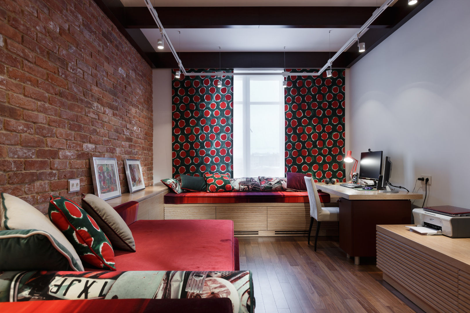 Квартира Ленсовета, Студия дизайна интерьера "Юдин и Новиков" Студия дизайна интерьера 'Юдин и Новиков' Study/office