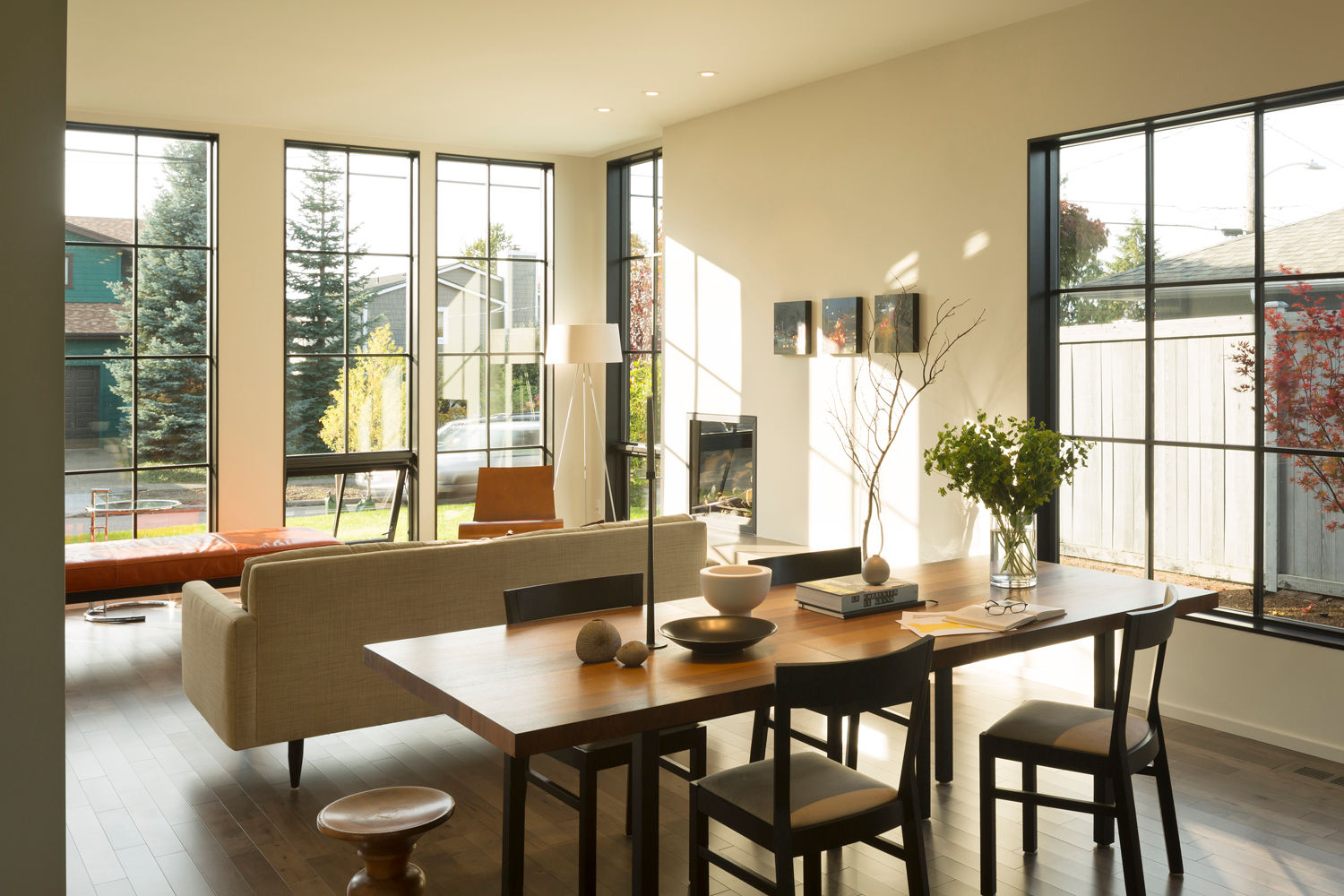 Magnolia House Rerucha Studio Modern Living Room