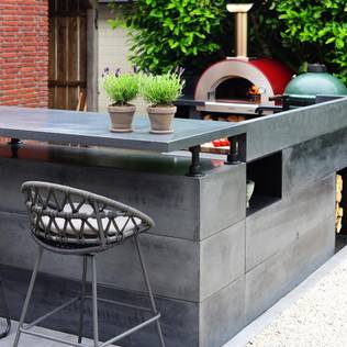 Designing Your Own Outdoor Kitchen