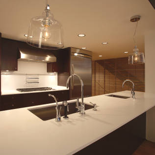 Pendant lights over island installations: a new trend