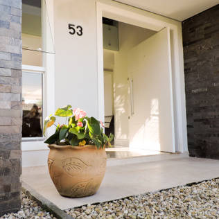 Top 5: from 8 brilliant storage solutions to 5 gorgeous small cozy homes