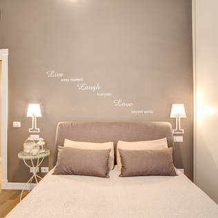 10 great ideas to jazz up a small square bedroom