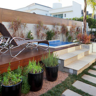 Wellness oases crafted in concrete