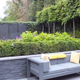 What materials can be used for garden fences? 