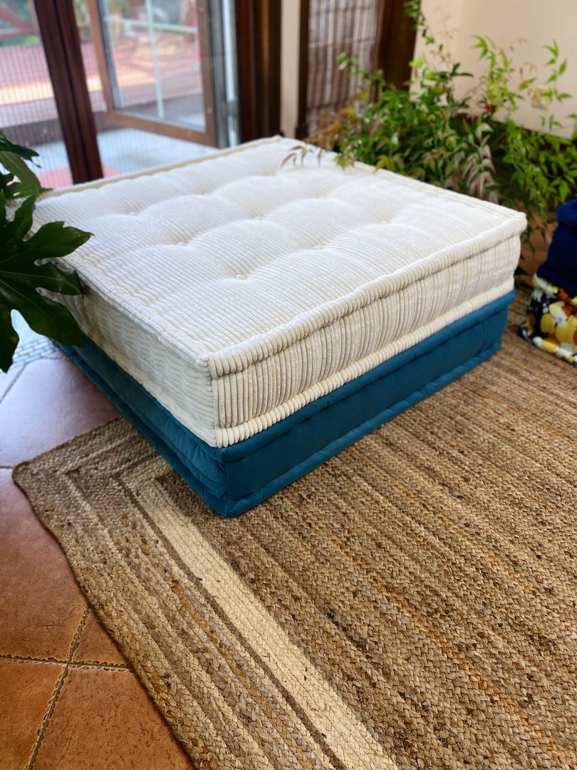 Custom upholstery foam options Lila & Lin Master bedroom Plant, Rectangle, Comfort, Wood, Outdoor furniture, Flooring, Grass, Hardwood, Tablecloth, Linens