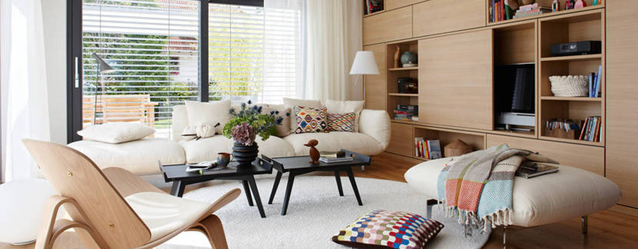 SCHÖNER-WOHNEN Haus Wohnbereich SchwörerHaus Modern Living Room Tisch,Couch,Möbel,Kompfort,Anlage,Wohnzimmer,Holz,Innenarchitektur,Schlafcouch,Boden