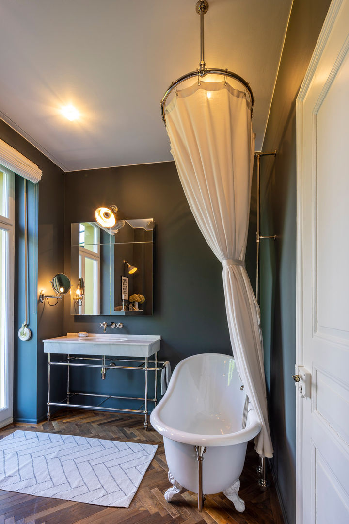 Vintage Badezimmer Traditional Bathrooms GmbH Classic style bathroom Vintagebad,Vintage,Retro,Nostalgie,Industrial,Bad,Badezimmer,Badideen,Badewanne,Baddesign,Viktorianisch,victorian